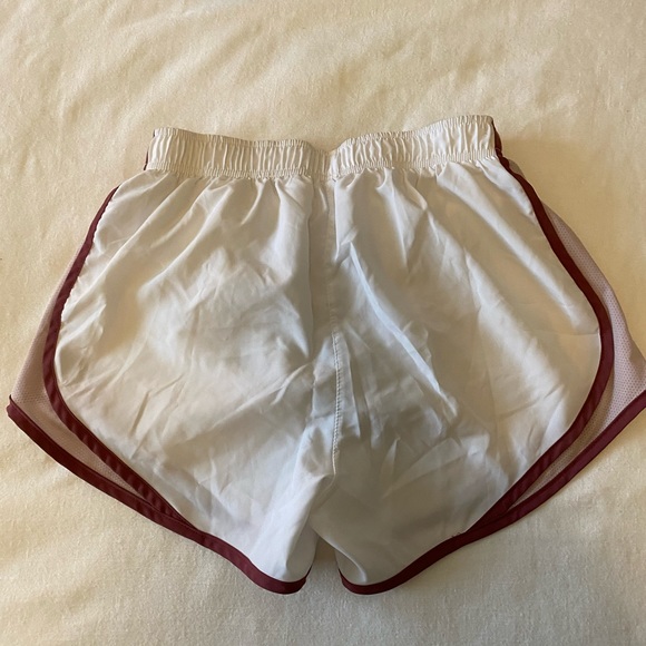 Nike Women’s Dry Fit Tempo Running Short - White & Pink - Picture 2 of 4